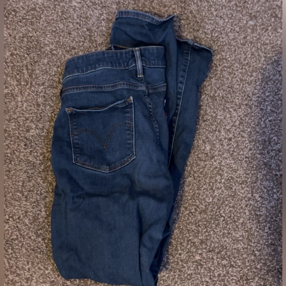 Levi’s skinny jeans